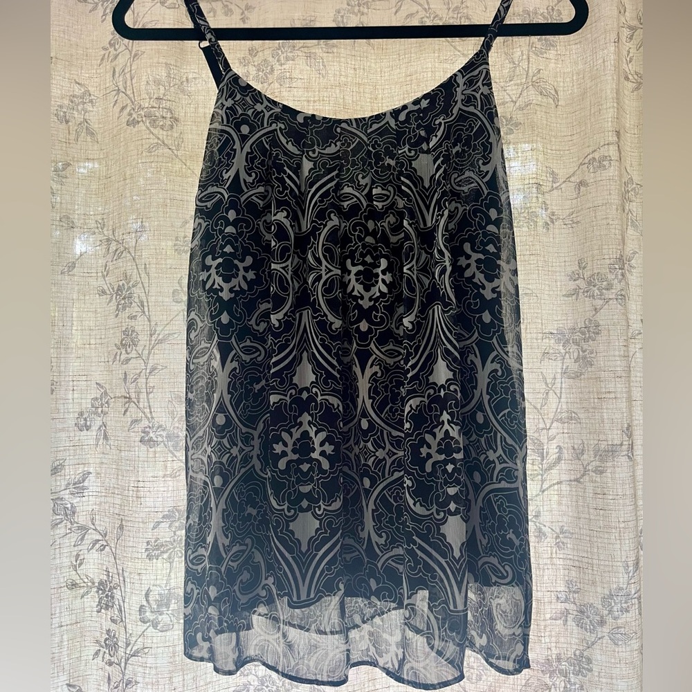 Elegant Black and White Patterned Top